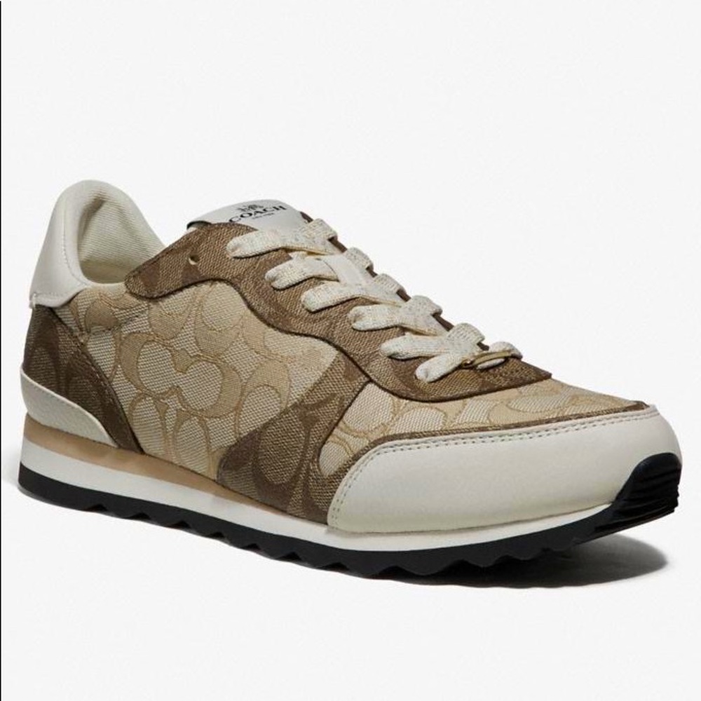 New Coach jogger signature sneakers Size 6.5